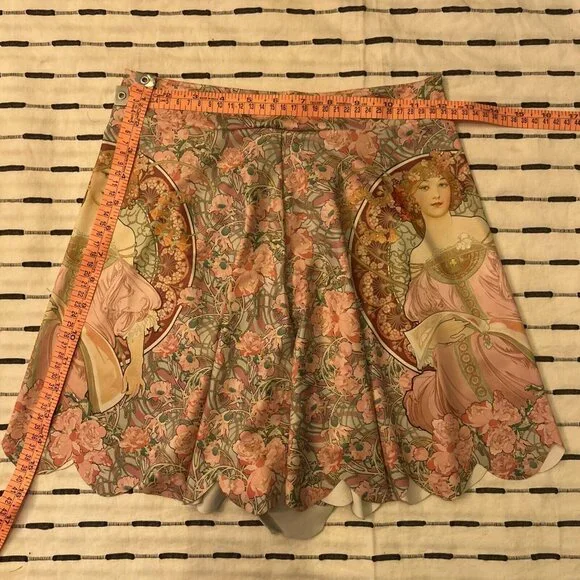 🔥SOLD🔥Blackmilk Pink Moon Shorties Shorts - Picture 6 of 10